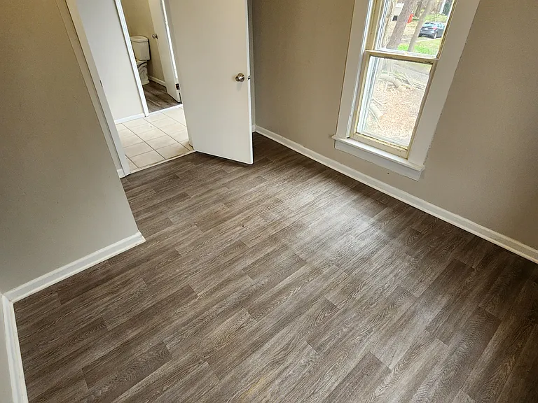 140 W State Rd #B — Photo 10