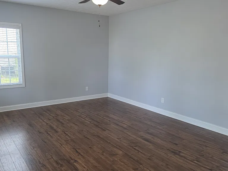 4016 Stretton Ave — Photo 12