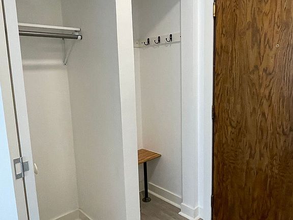 3rd image of 627 Polk St NE #10