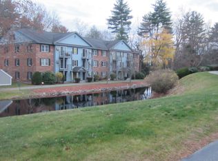Oakbrook Condominiums, Manchester, NH 03102