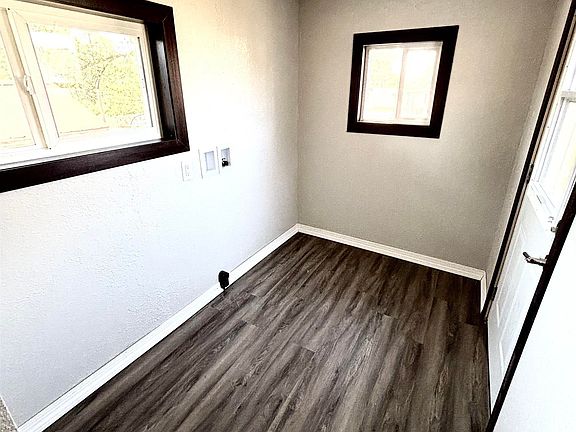 2nd image of 311 W Nevada St
