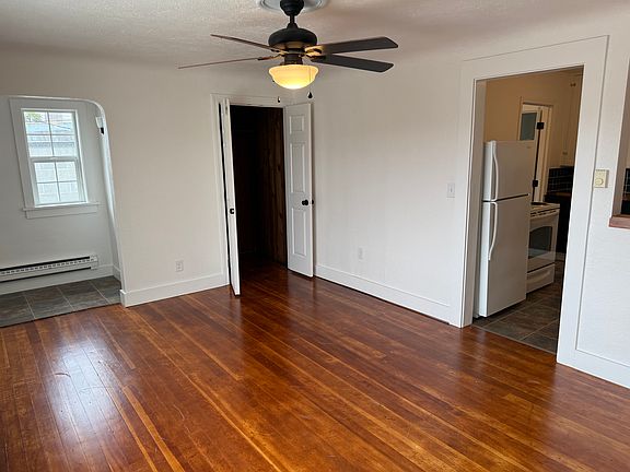 2nd image of 339 1/2 Wycoff Ave