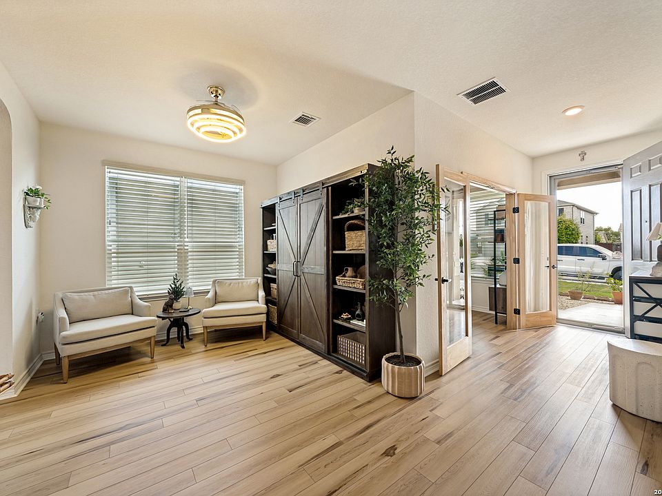 みる.　0729 6343 HIBISCUS FLS, San Antonio, TX 78218 | MLS #2014757 | Zillow