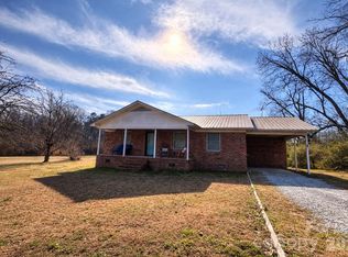 498 Dover Rd, Star, NC 27356