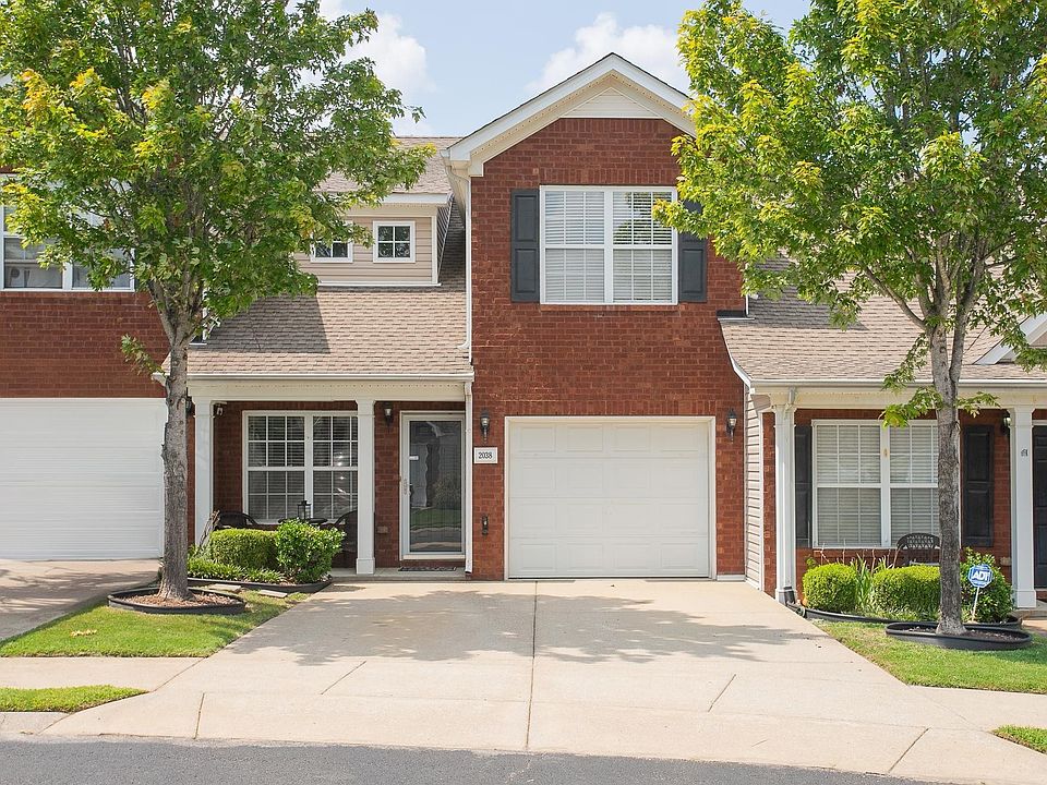 1st image of 2038 Caladonia Way