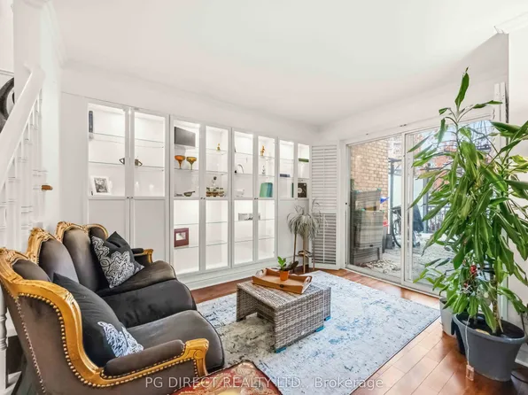 60 Homewood Ave #112, Toronto, ON M4Y 2X4