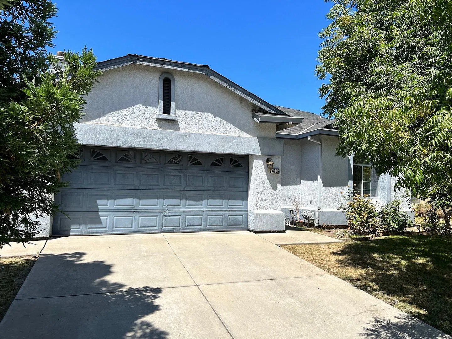 Beautiful home located near Stan State — Photo 2