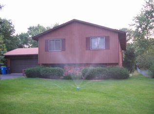 10846 Oxborough Ave S, Bloomington, MN 55437