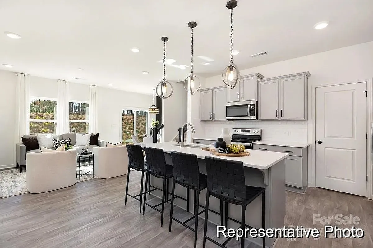 Building Photo - 1036 Pickering Pl