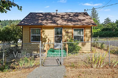 30645 Fisher St Photo 1