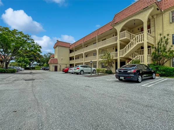 128 S Cypress Road #823, Pompano Beach, FL 33060