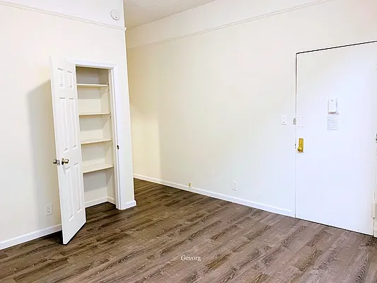 Rented by Corcoran | media 3