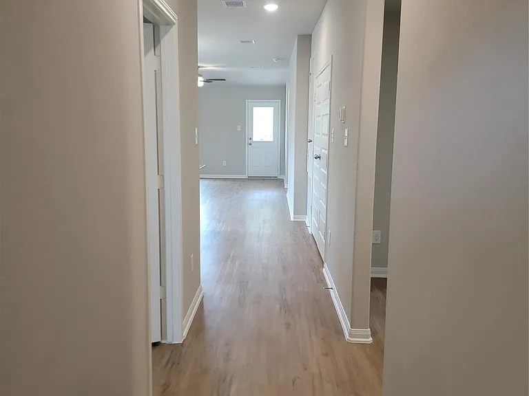 11732 Whirlaway Dr — Photo 6