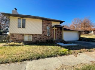 324 E Cardinal St #1, Springfield, MO 65810