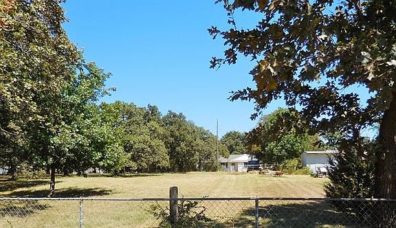 5th image of 1220 Garza Ln