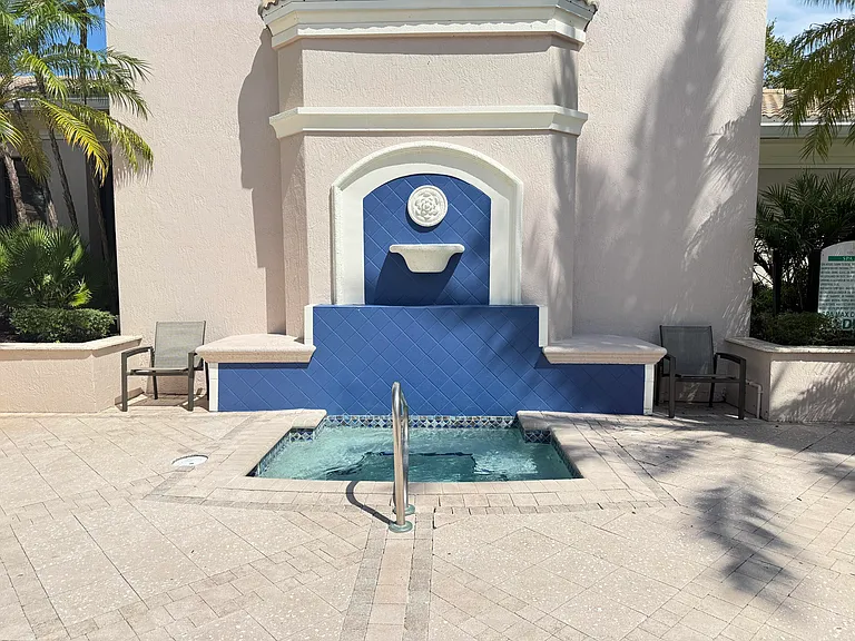 3020 Alcazar Pl #303 — Photo 41