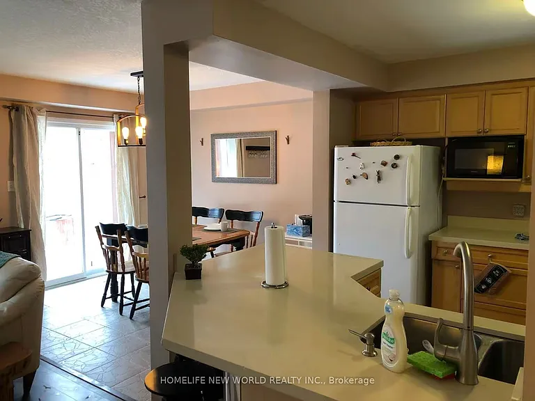 829 Whetherfield St — Photo 5