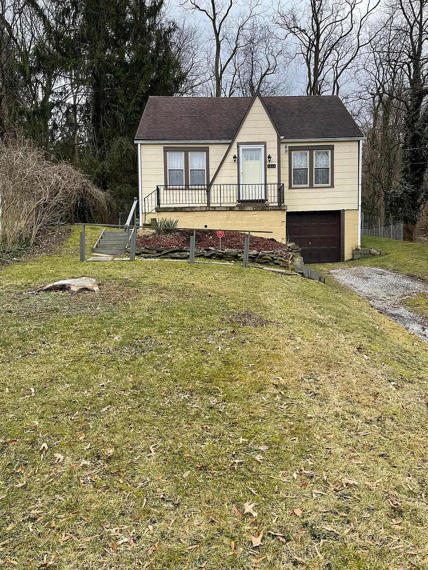 1215 Glencoe Ave photo 1
