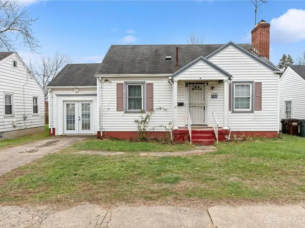 3648 W Siebenthaler Ave, Dayton, OH 45406