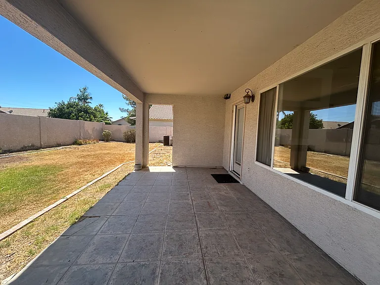 3861 E Redfield Ct — Photo 32
