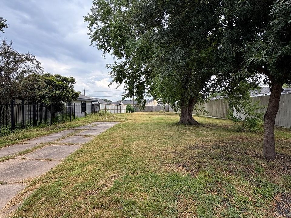 1st image of 7351 Remegan Rd