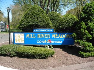 60 Candlewood Dr UNIT 60, South Windsor, CT 06074