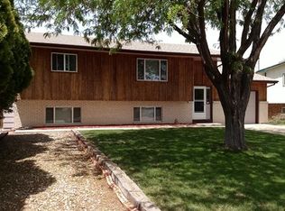 3410 Pecan Dr, Pueblo, CO 81005