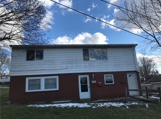 51 Bradbury St, Uniontown, PA 15401
