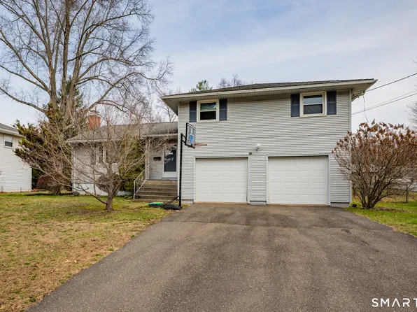 38 Portage Road, West Hartford, CT 06117