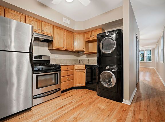 5th image of 1256 W Diversey Pkwy #1
