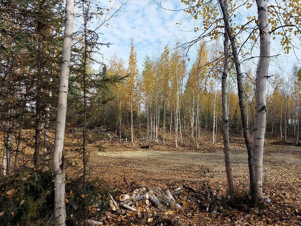 1st image of 890 S Malemute Dr