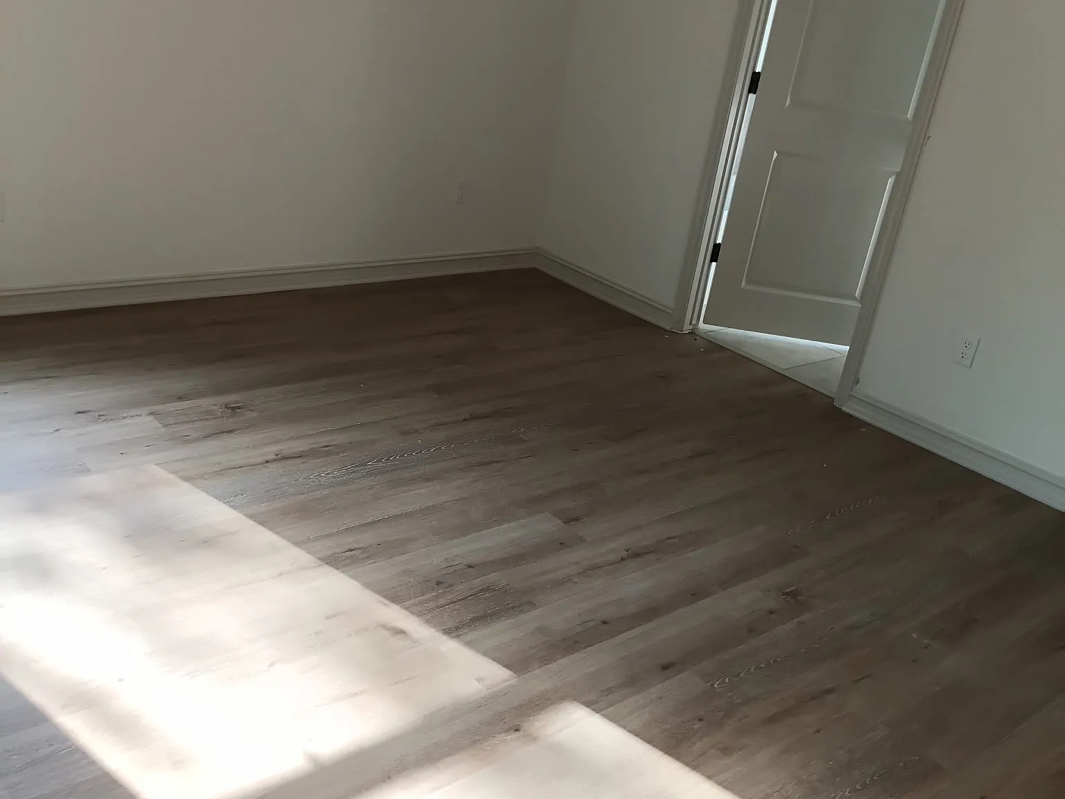 3 bed, $1,995 — Photo 3