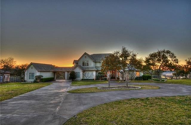 1st image of 25721 Cliff Cir