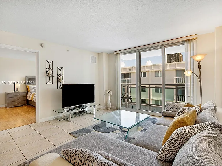 6917 Collins Ave #1608 — Photo 2