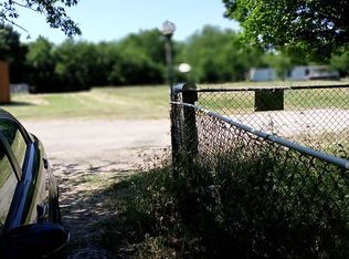 512 SW 12th St, Mineral Wells, TX 76067