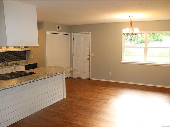 5th image of 670 NW Bocci Dr
