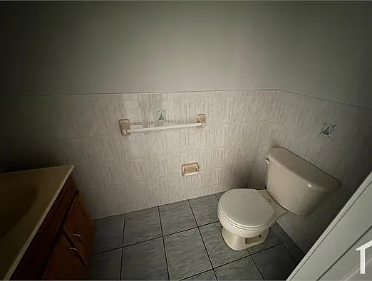 38 Wainwright St #40 — Photo 6