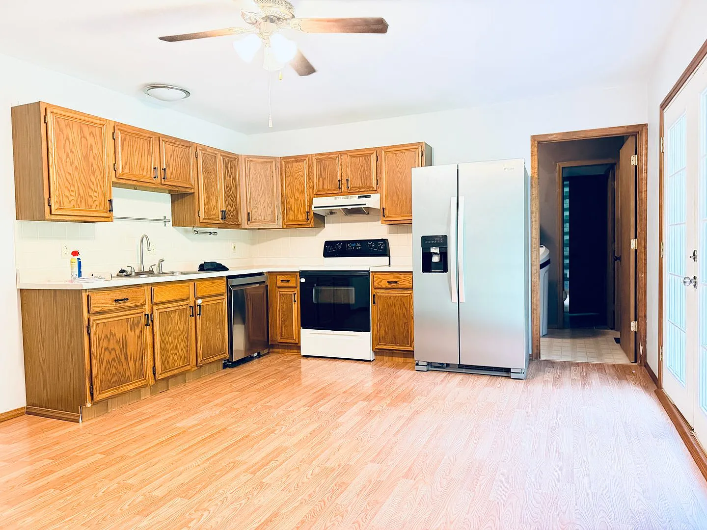 Single Family Home For Rent — Photo 3