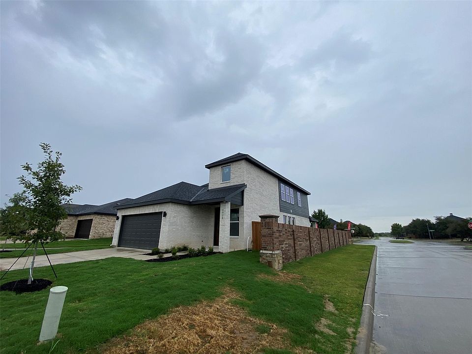 yuka♡　0408 2928 Parulo Dr, Meridian, ID 83642 | Zillow
