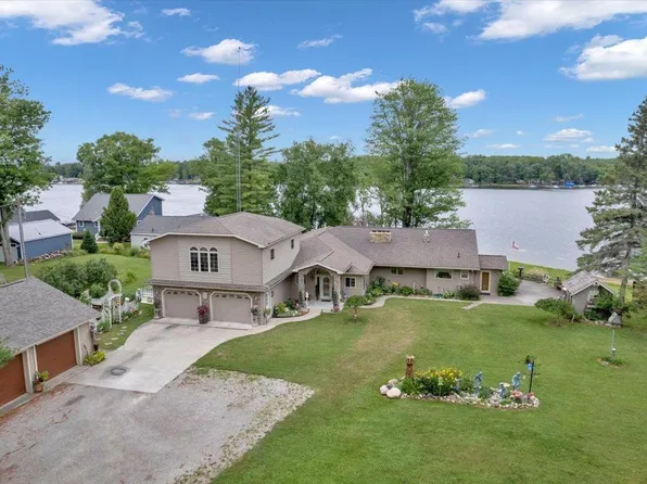 8030 Long Lake Rd, Hale, MI 48739