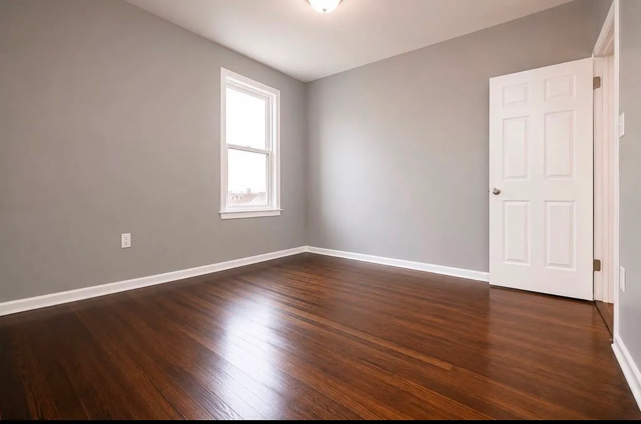 2 bed, $1,900 — Photo 2