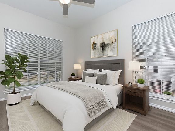 3rd image of 700 E Ash Ln #4106