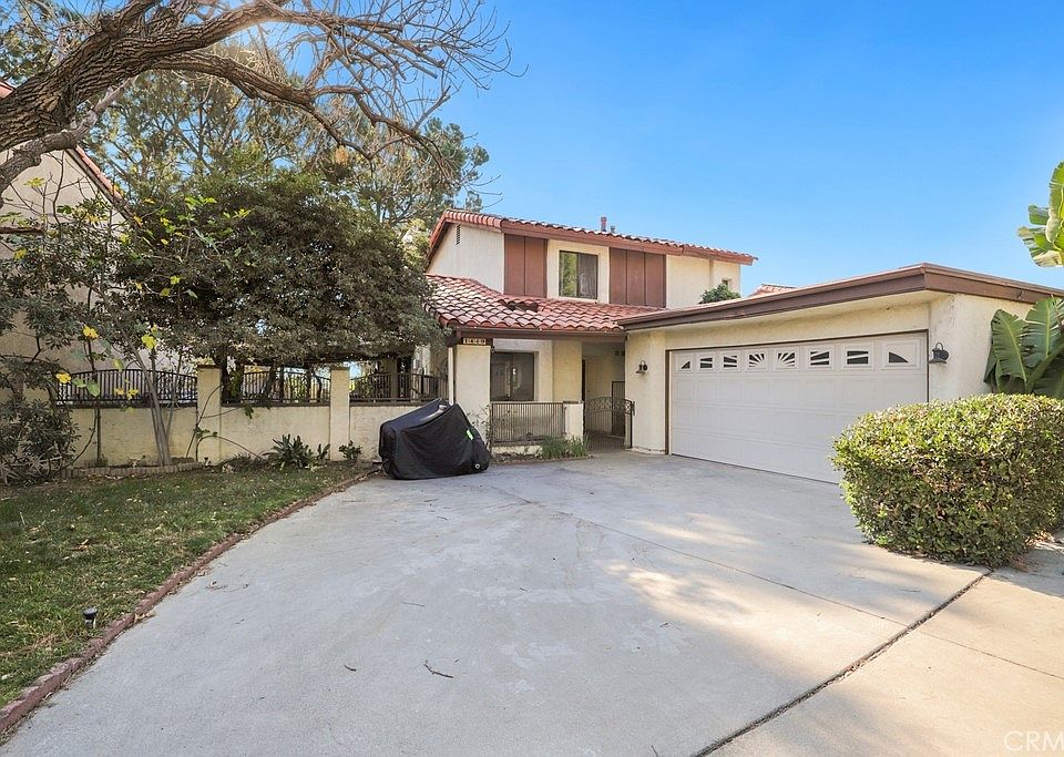 1st image of 1449 Lemonwood Dr E