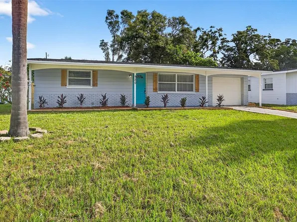 920 Lakeside Dr, Largo, FL 33778