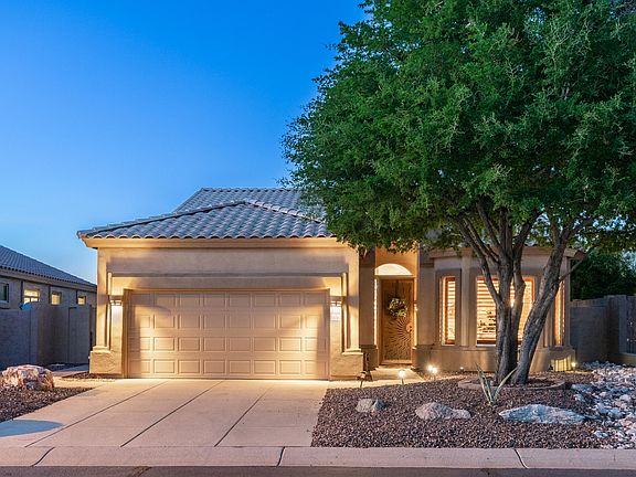 3rd image of 3055 N RED Mountain #136
