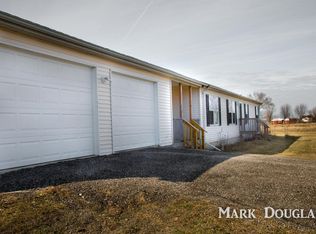 3325 Price Rd, Ravenna, MI 49451