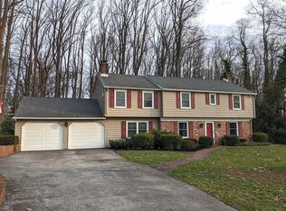 7 McIlvain Dr, Downingtown, PA 19335