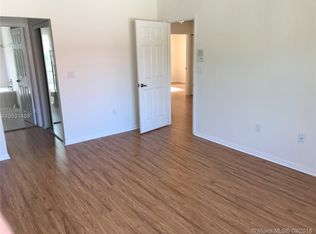 1125 Lidflower St, Hollywood, FL 33019