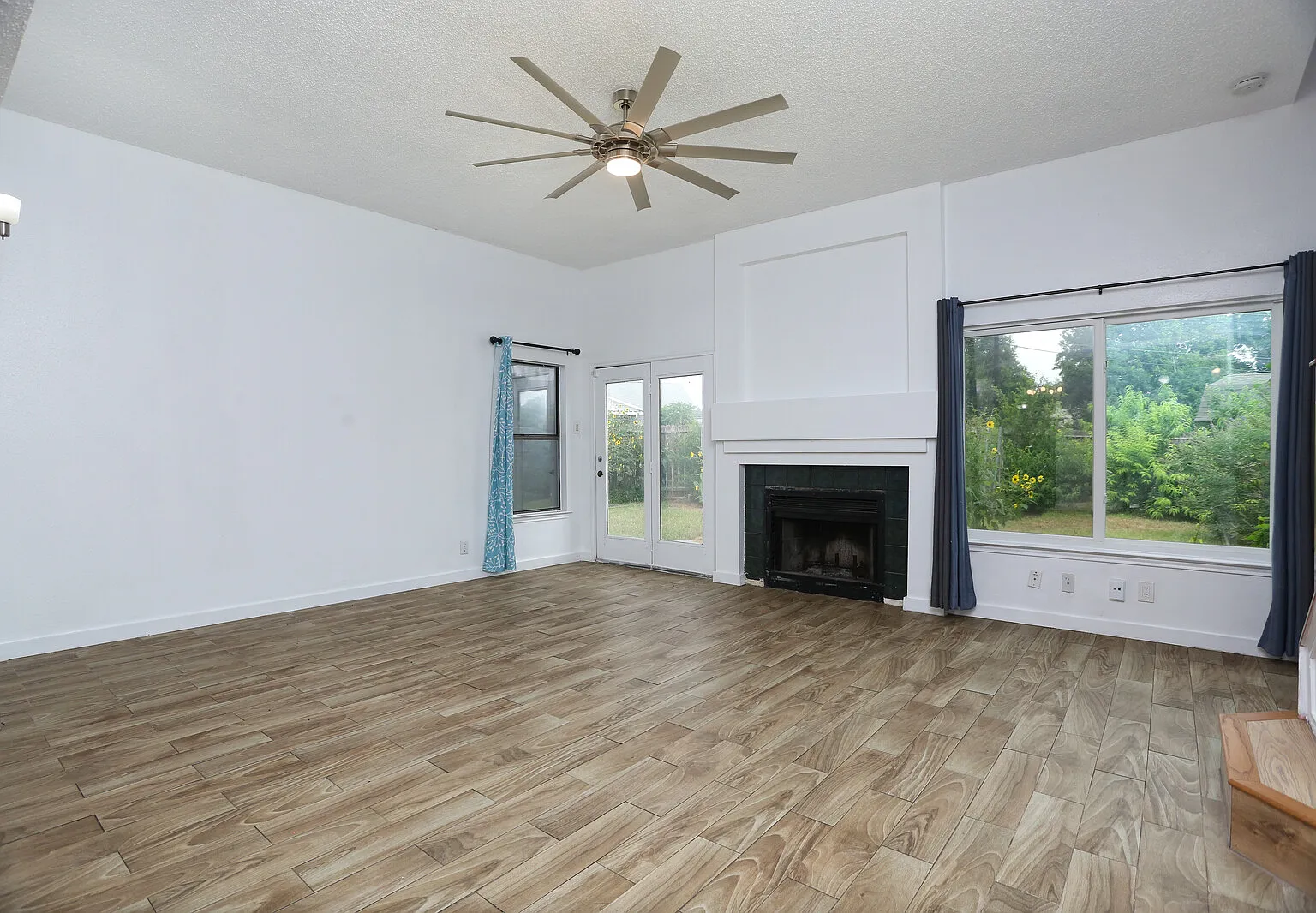4 bed, 1897 sqft, $1,750 — Photo 3