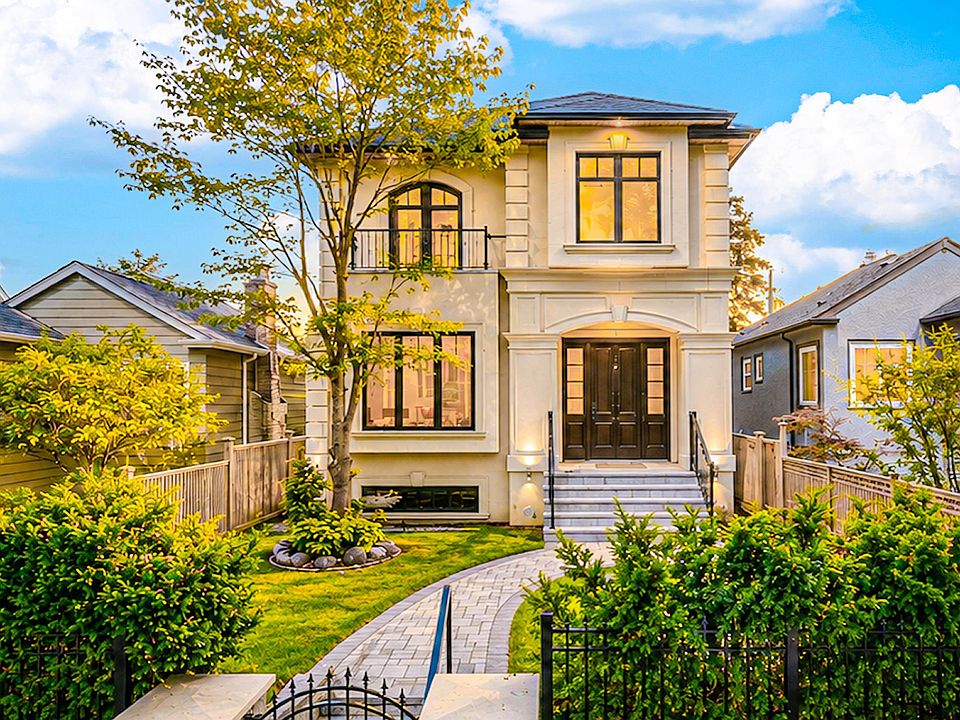 1st image of 4627 W 15th Ave